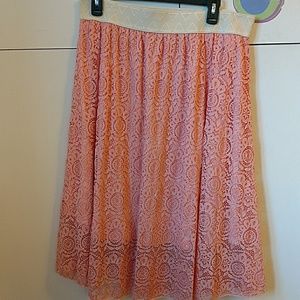 Beautiful lace LulaRoe Lola
